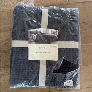 Linden Street Decatur Coverlet 100% cotton full/queen grey